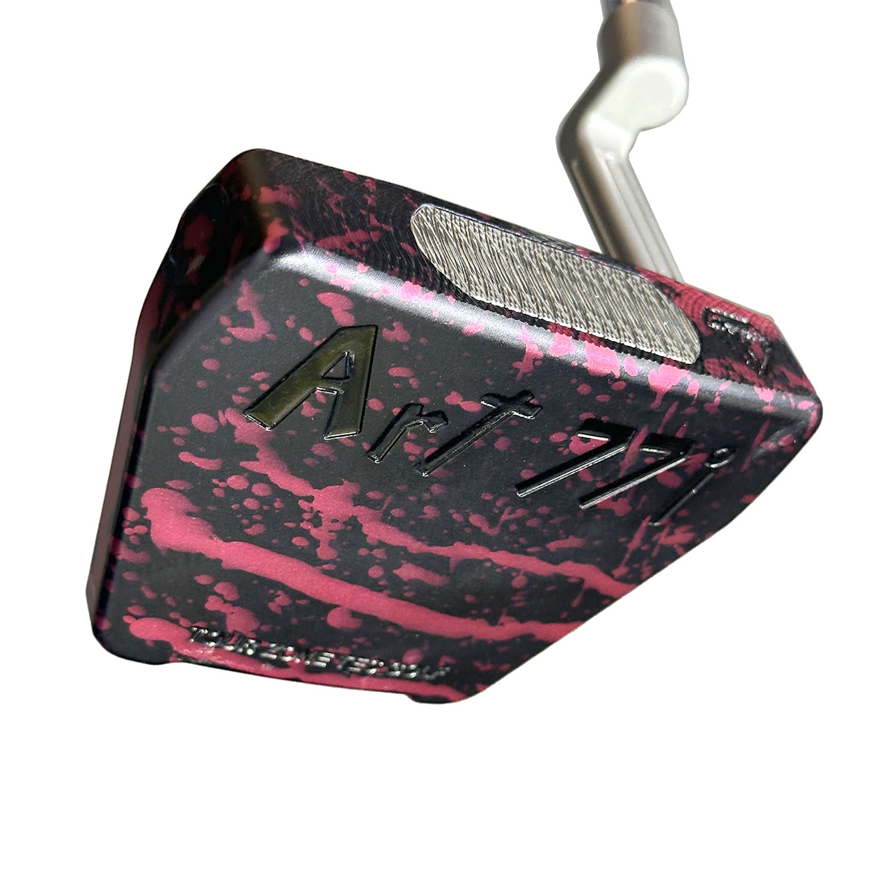 Art77i Palmer Neck Black &Red